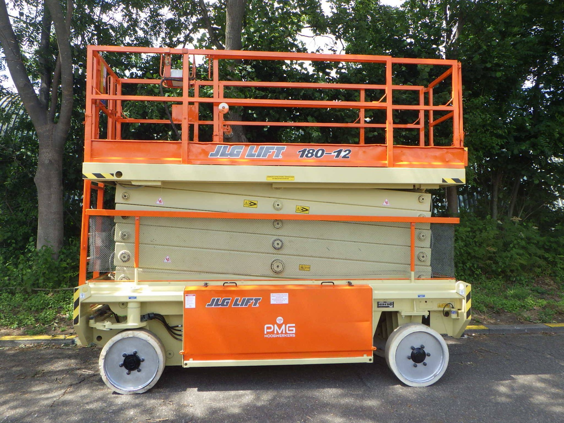 JLG Liftlux 180-12